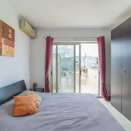 Amazing Views Of Spinola Bay In Heart Of Stjulians-Hosted By Sweetstay Saint Julian's Exterior photo