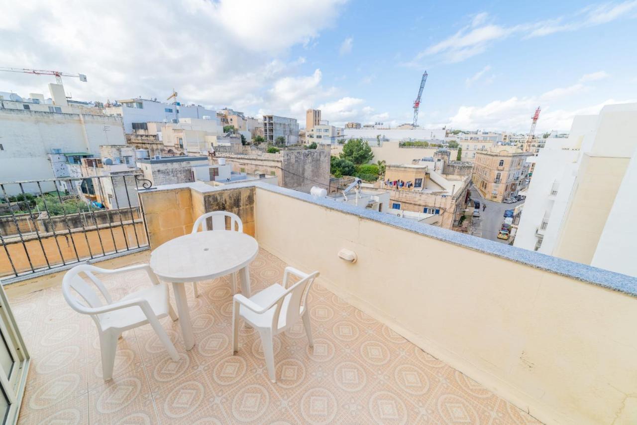 Apartment Amazing Views Of Spinola Bay In Heart Of Stjulians-hosted By Sweetstay *
