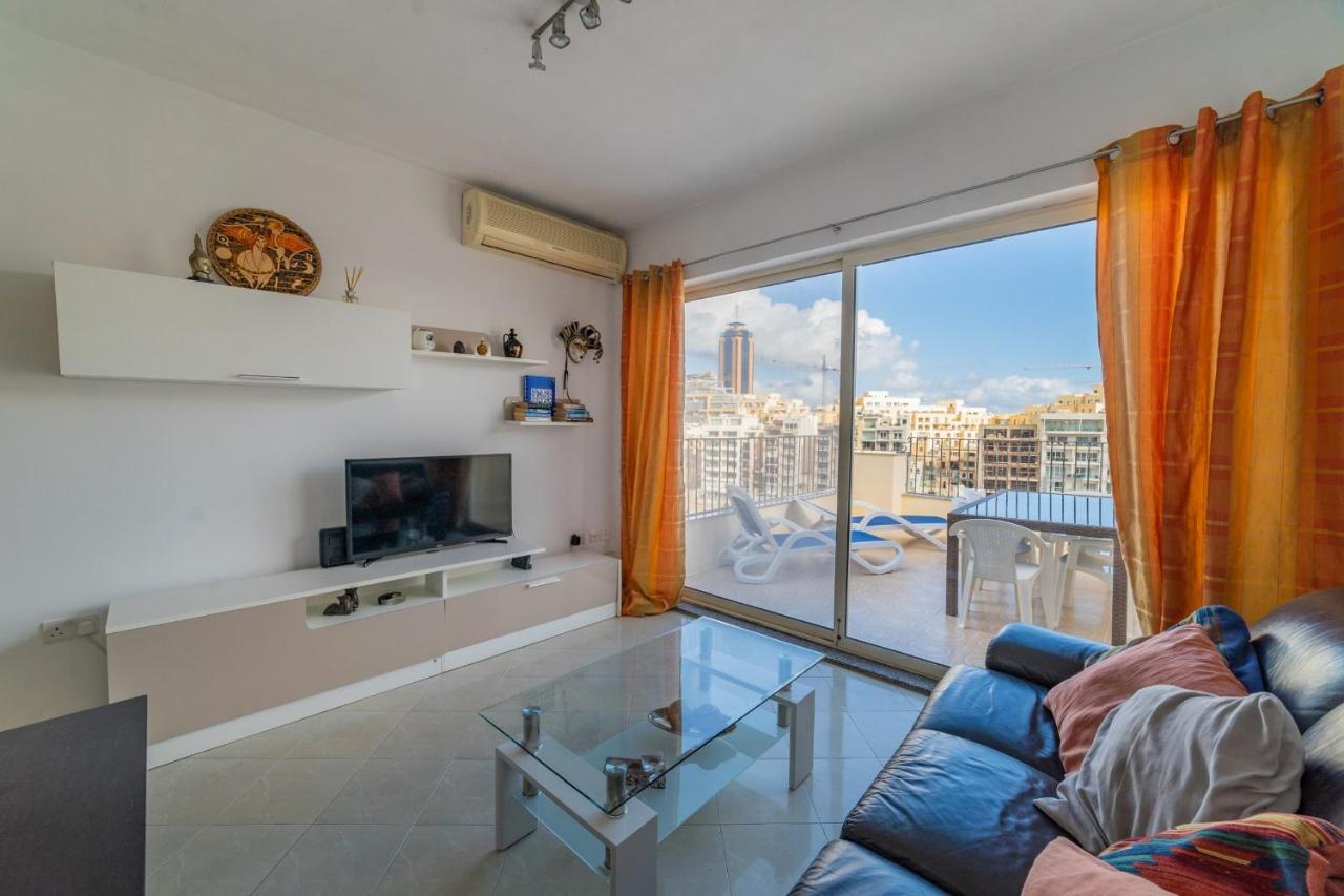 Amazing Views Of Spinola Bay In Heart Of Stjulians-hosted By Sweetstay Apartment
